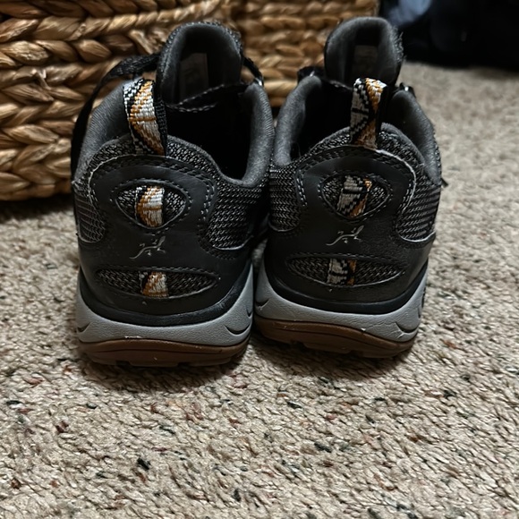 Chaco Black and Gray Casual Shoes - Picture 4 of 5